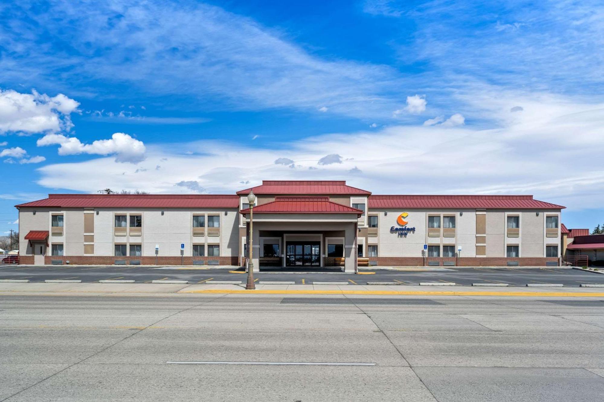 Comfort Inn At Buffalo Bill Village Resort Коди Экстерьер фото