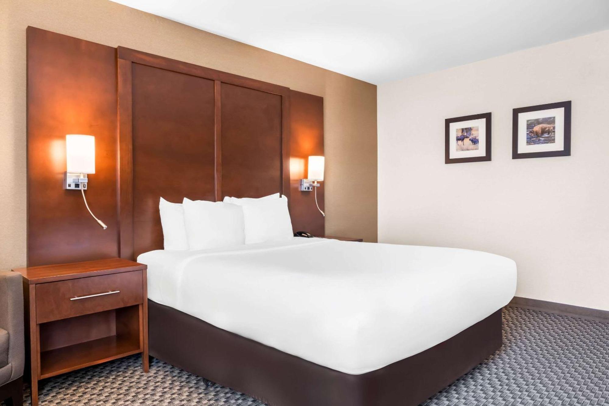 Comfort Inn At Buffalo Bill Village Resort Коди Экстерьер фото