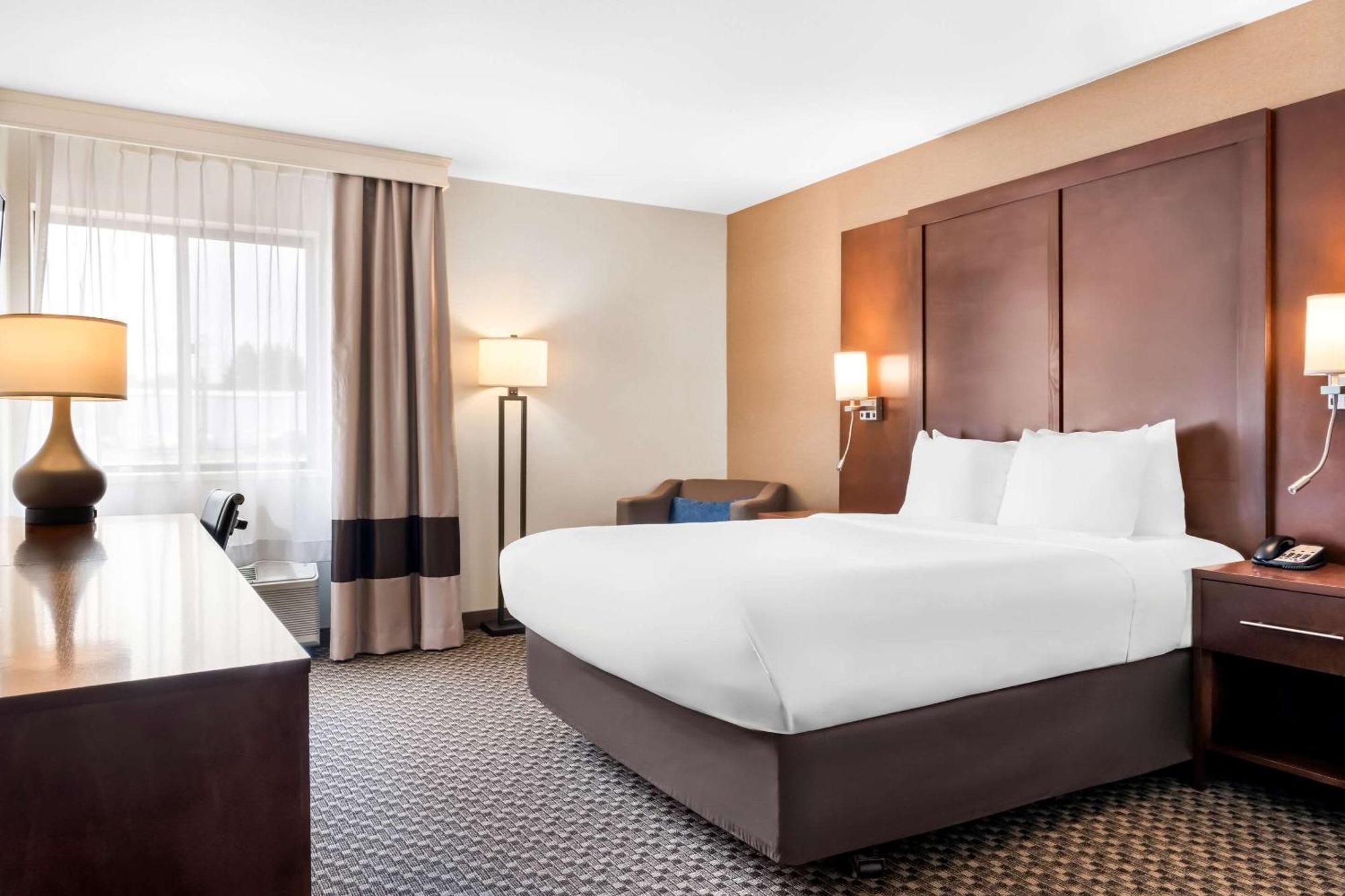 Comfort Inn At Buffalo Bill Village Resort Коди Экстерьер фото