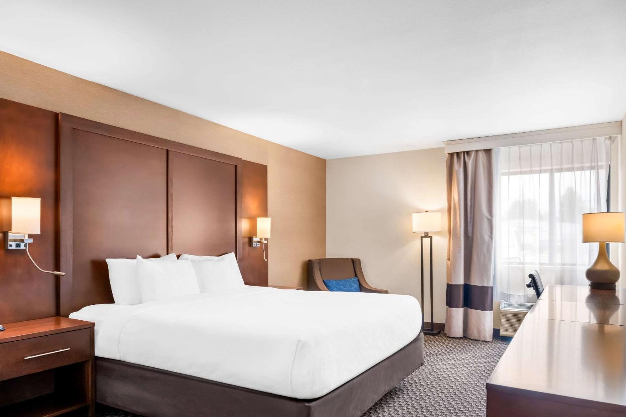 Comfort Inn At Buffalo Bill Village Resort Коди Экстерьер фото