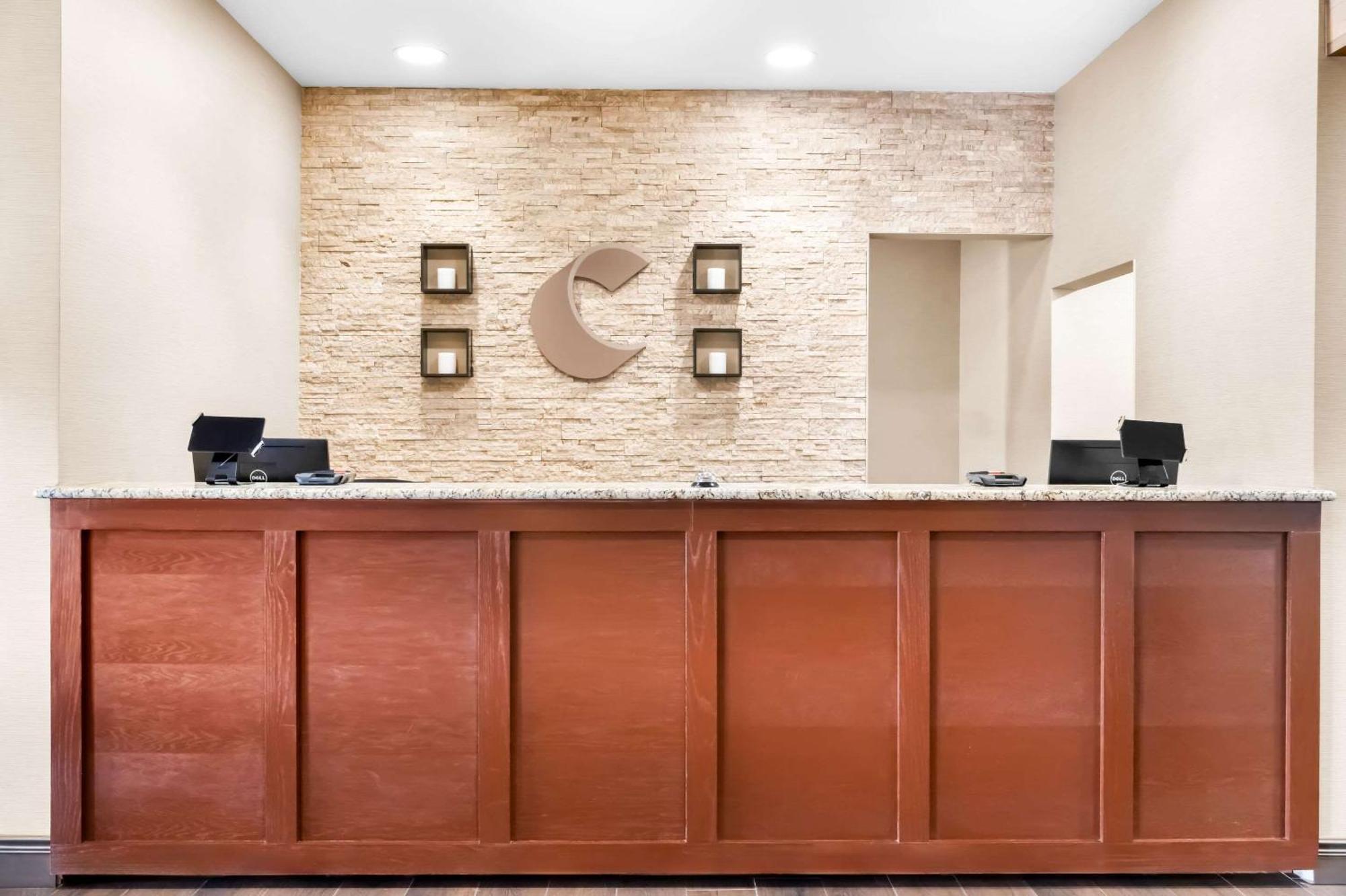 Comfort Inn At Buffalo Bill Village Resort Коди Экстерьер фото
