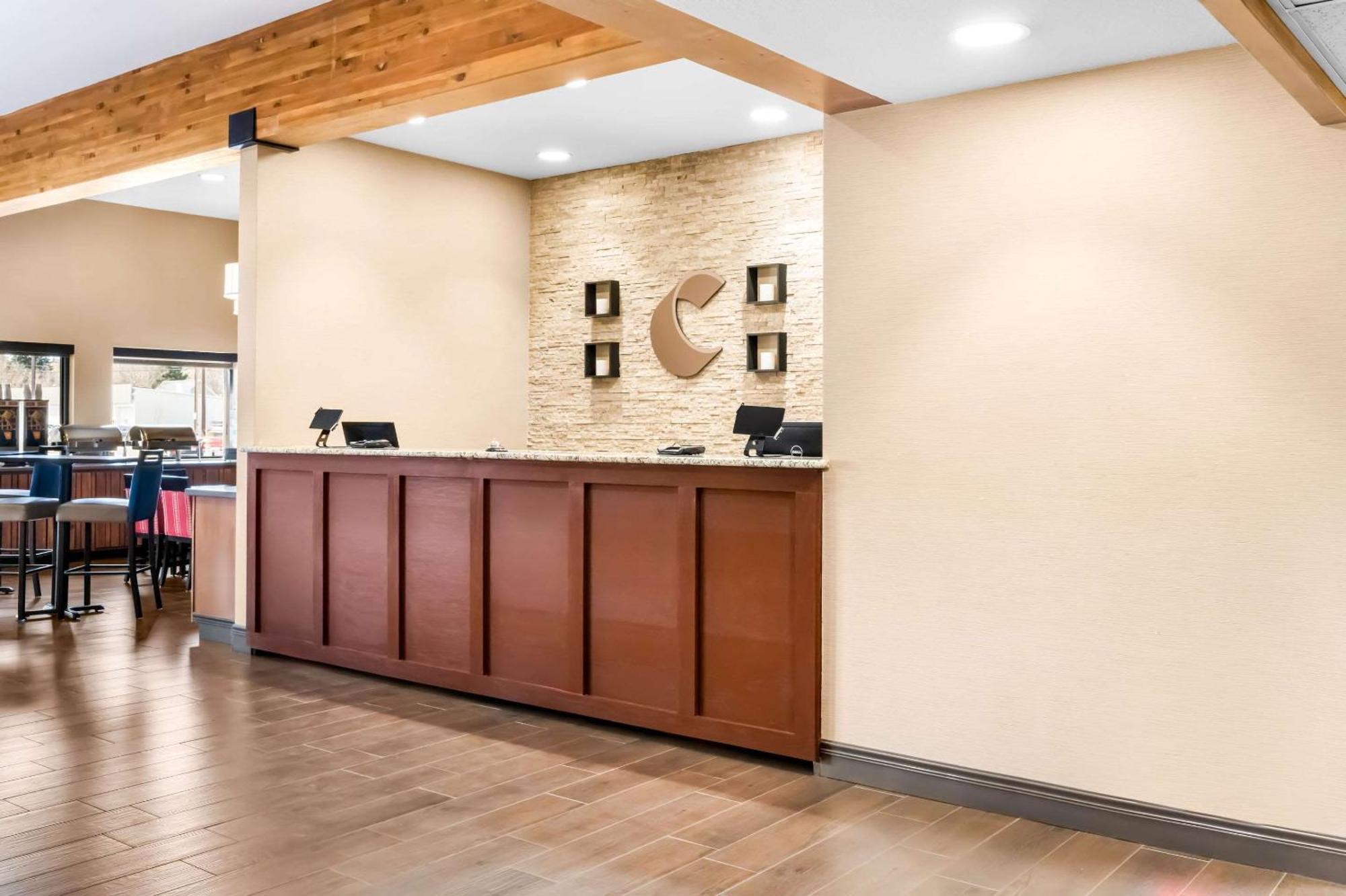 Comfort Inn At Buffalo Bill Village Resort Коди Экстерьер фото