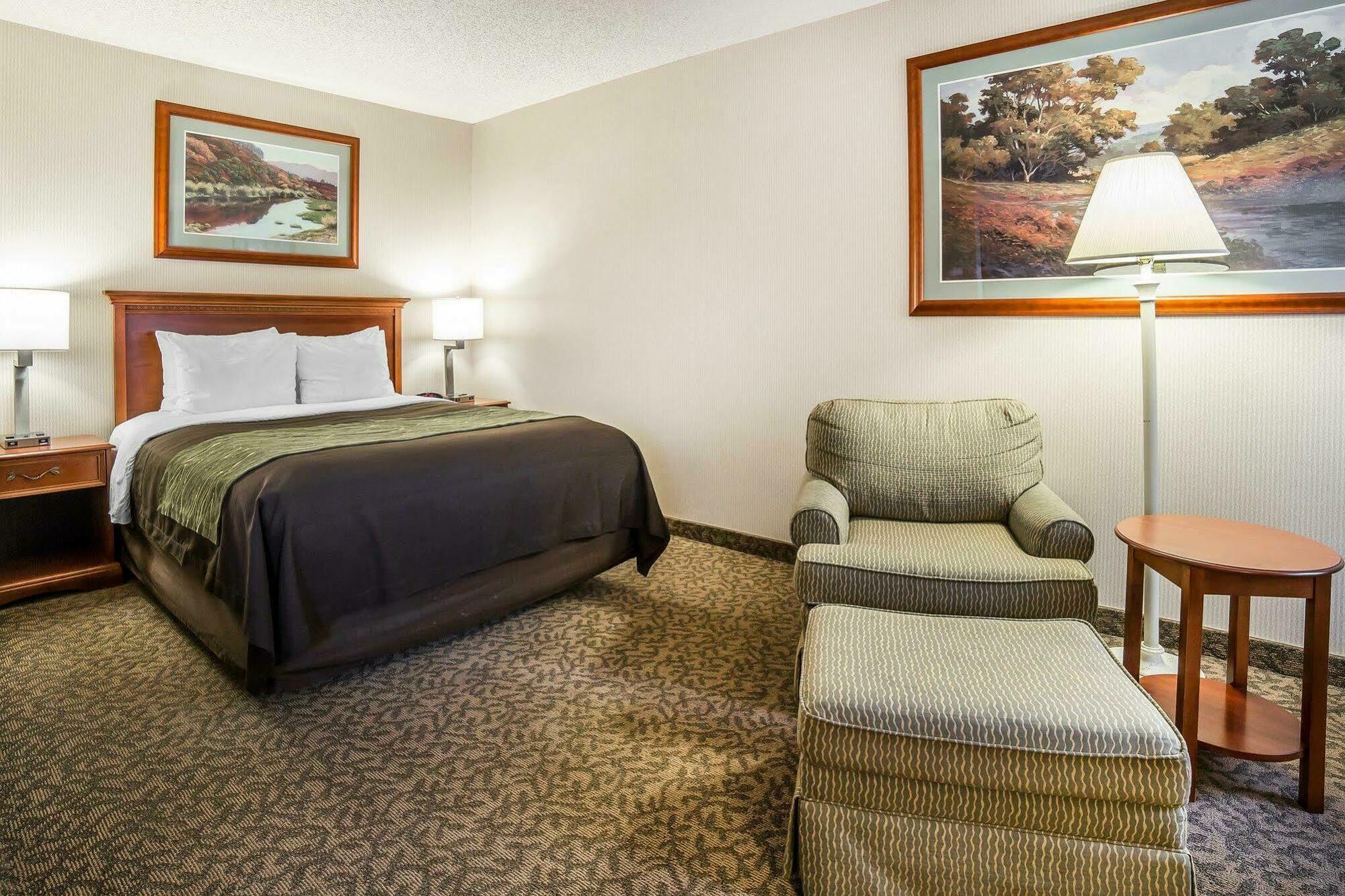 Comfort Inn At Buffalo Bill Village Resort Коди Экстерьер фото